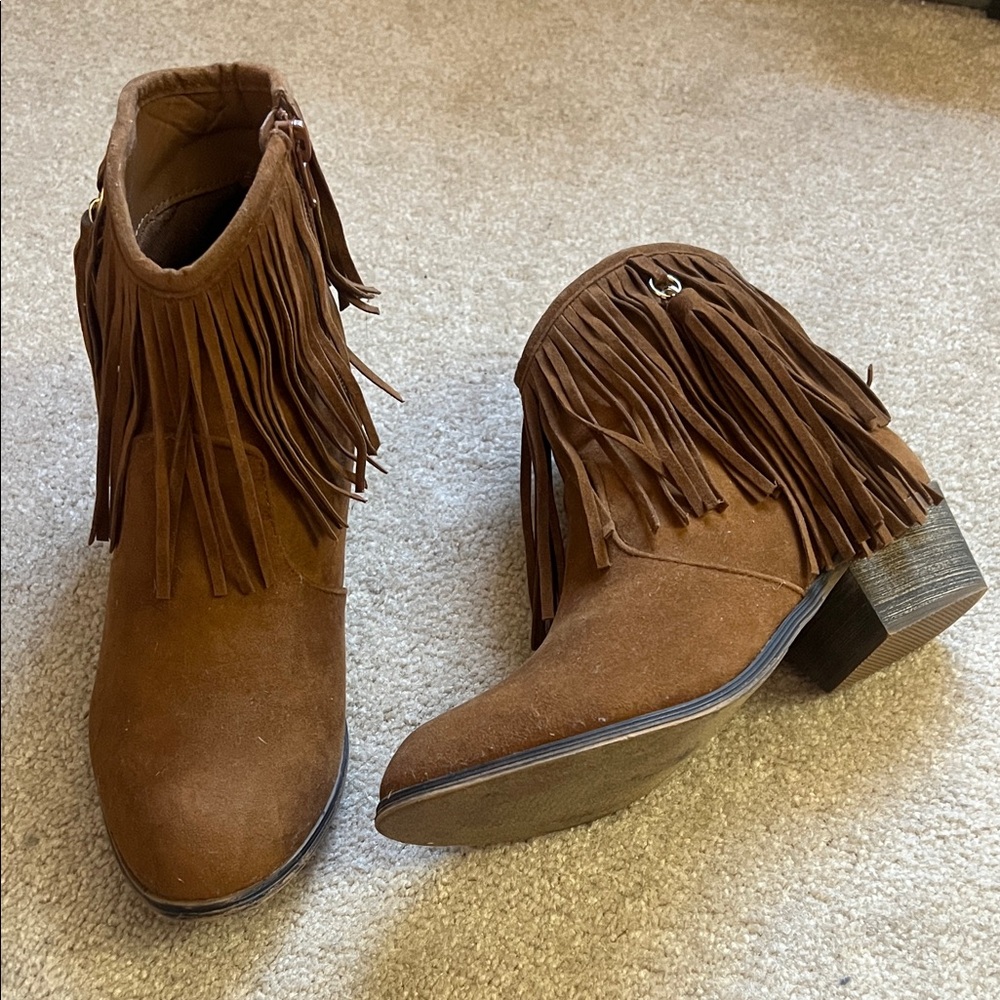 Adriana New York Women’s Leonara Fringe Brown Booties Sz 7.5 Western Boho